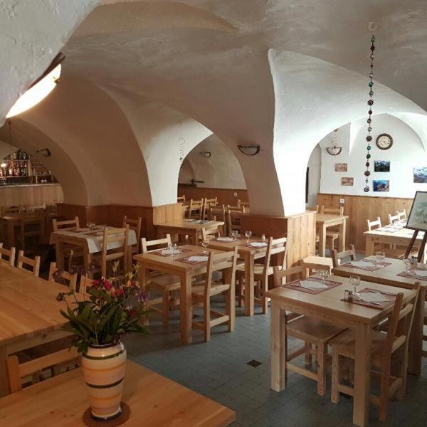 Le Gite Les Melezes Villar-d'Arene Exterior photo